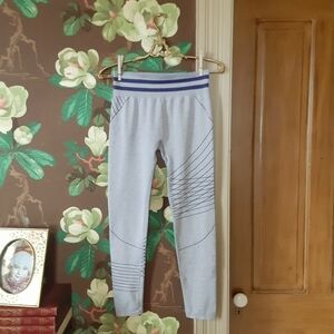 Fabletics Cropped Leggings Small Gray Purple Stripe High Rise Athleisure Workout